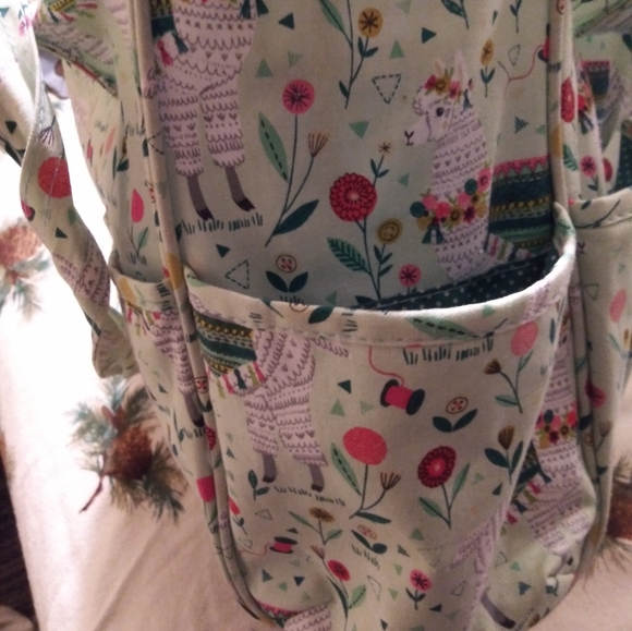 Diaper bag - Picture 2 of 11